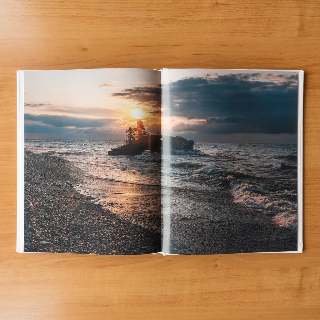 Minnesota: from the Cities To the Shore Coffee Table Book