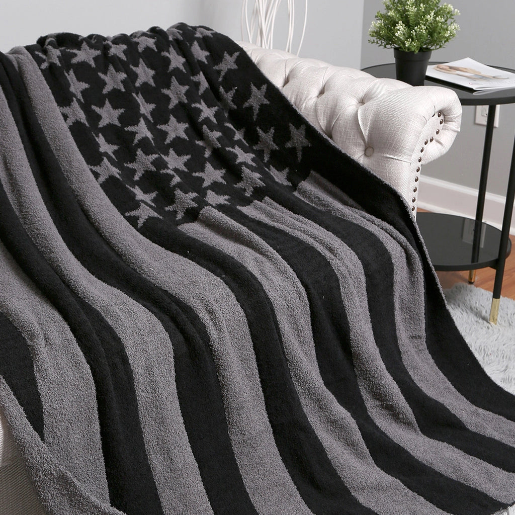 Cozy Soft Throw Blanket - US Flag