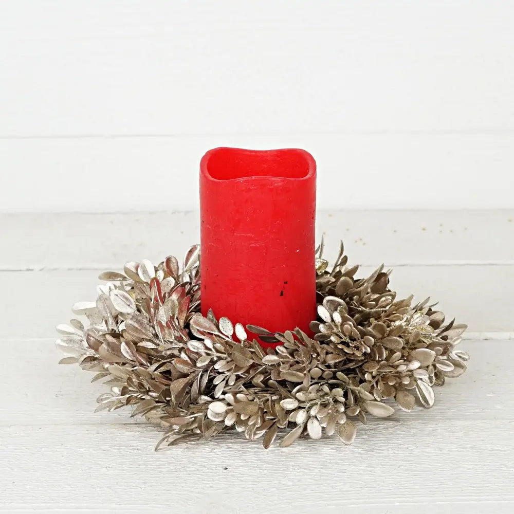 Champagne Boxwood Candle Ring
